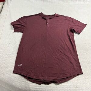 BYLT Signature Henley Drop-Cut Short Sleeve T-Shirt in Burgundy Size Large EUC